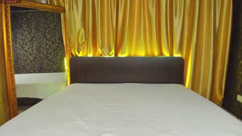 Polly online show from 01.28.25