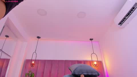 Snapshot of pollybabe_ chatting on 06.22.26 POLLY online show from 06.22.26