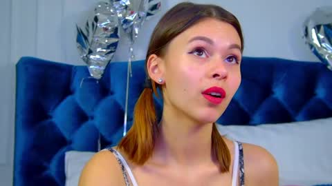 Polly online show from 02.15.25