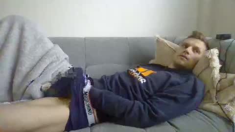 Snapshot of polsenos chatting on 10.02.25 polsenos online show from 10.02.25