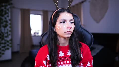  - Help me Reach 100 thumbs up  online show from 12.23.24