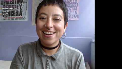 Poly online show from 02.04.25