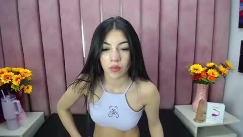 poly sasha  online show from 02.21.25