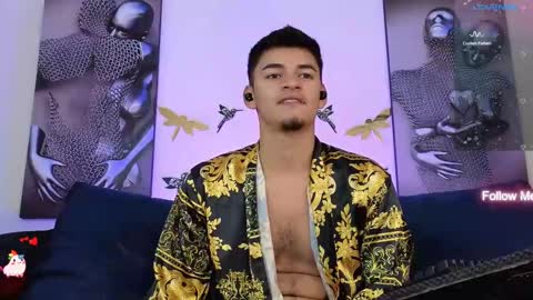 Snapshot of ponyo_1 chatting on 02.11.25 online show from 02.11.25