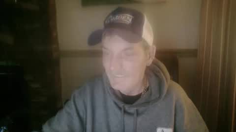 Snapshot of poolplayer2368 chatting on 05.25.26 poolplayer2368 online show from 05.25.26