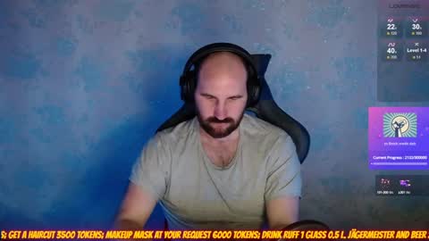 Snapshot of popadosik_mod chatting on 01.26.25 Popadosik mod online show from 01.26.25