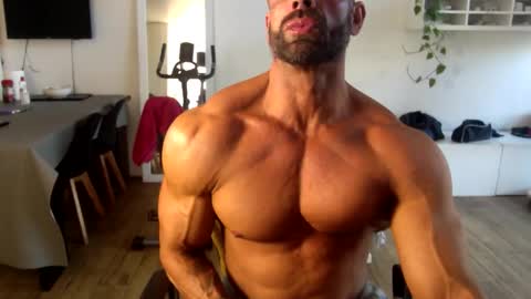 popopo0 online show from 12.03.25