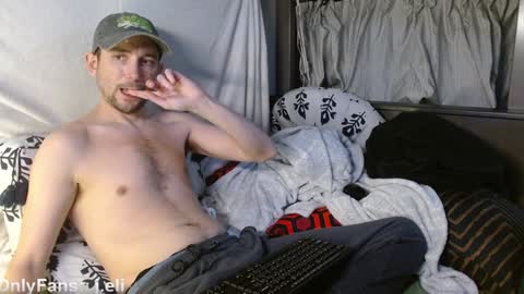 Snapshot of poppunk4life chatting on 01.05.25 Kyle online show from 01.05.25