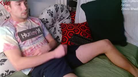 Snapshot of poppunk4life chatting on 01.13.25 Kyle online show from 01.13.25