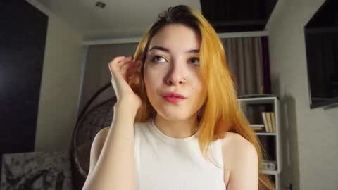 Agnes online show from 03.11.25