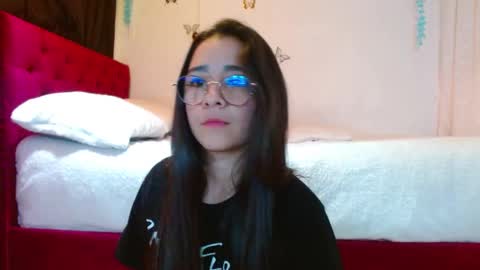 porcelainlux online show from 02.12.25