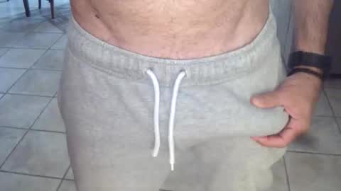 Snapshot of porcellobolognese chatting on 10.29.25 porcellobolognese online show from 10.29.25