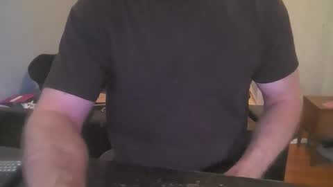 Snapshot of pornaddicted8 chatting on 04.17.26 i heart porn online show from 04.17.26
