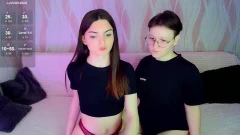 Ana and Tati online show from 11.29.25