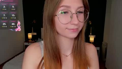 Snapshot of portia_bubbles chatting on 09.17.25 Elizabeth online show from 09.17.25