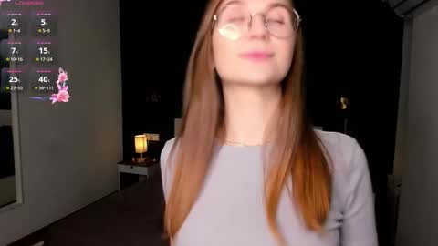 Snapshot of portia_bubbles chatting on 11.07.25 Elizabeth online show from 11.07.25