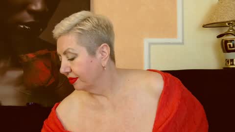 LADY POSH online show from 01.07.25