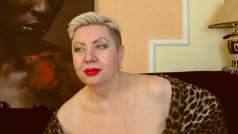 LADY POSH online show from 01.17.25