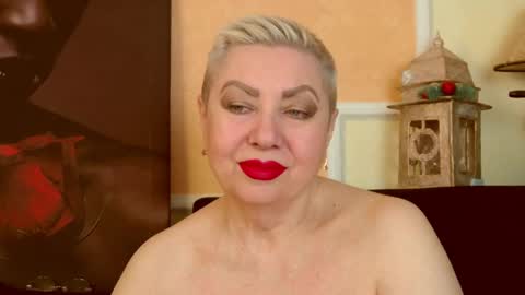 Snapshot of posh_lady chatting on 04.29.26 LADY POSH online show from 04.29.26