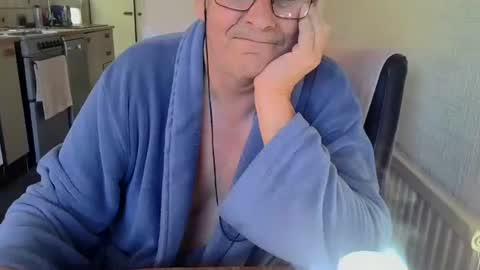 poshman65 online show from 10.24.25