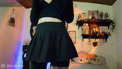 Anna Goth independient model online show from 03.04.25