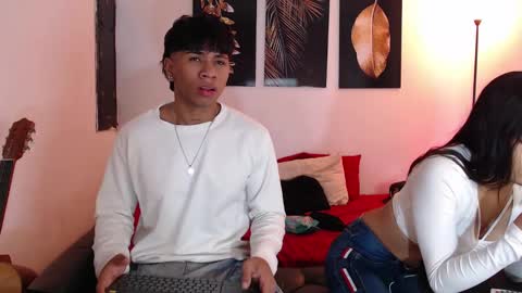 ALEX Y ALEXA online show from 12.24.24