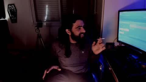 Ravena Rozz online show from 05.22.26
