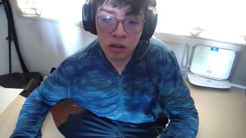 powerfulzeus2 online show from 10.22.25