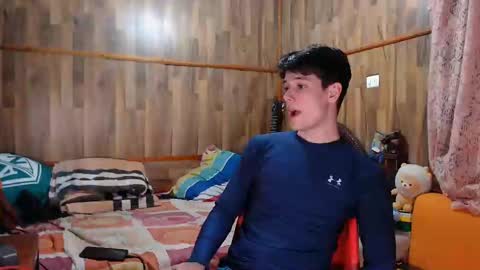 Snapshot of powertwinky chatting on 01.31.25 chris independent online show from 01.31.25