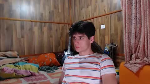 Snapshot of powertwinky chatting on 02.11.25 chris independent online show from 02.11.25