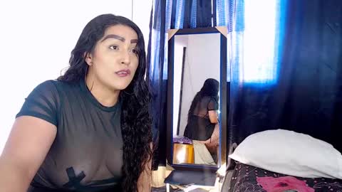 Snapshot of ppepittaaredd chatting on 02.09.25 maryana online show from 02.09.25