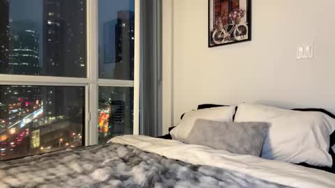 Snapshot of pprincesskyliee chatting on 11.15.25 Kylie online show from 11.15.25