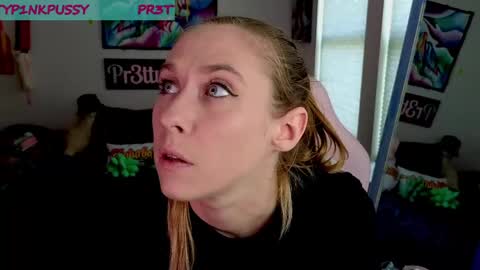 Snapshot of pr3ttyp1nkpussy chatting on 05.04.26 Evangeline Eva Darling online show from 05.04.26