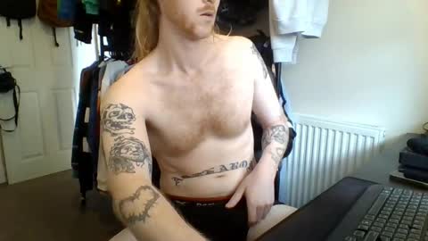 Snapshot of pr3ttyxlu5h chatting on 04.12.26 pr3ttyxlu5h online show from 04.12.26