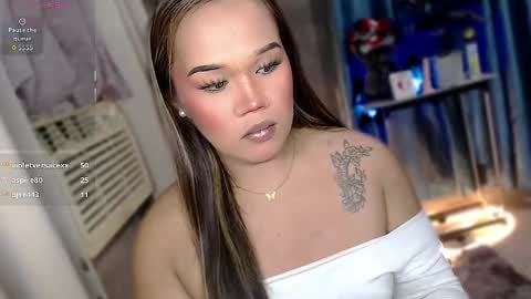 Snapshot of precious_ariah chatting on 05.15.26 Just PRECIOUS online show from 05.15.26