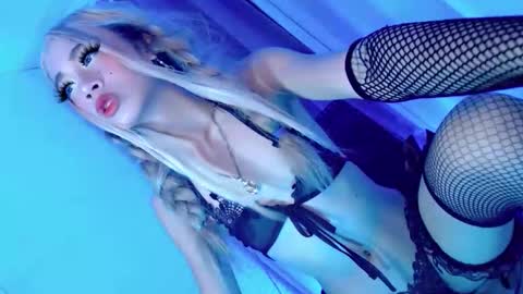 GODDESS PRECIOUS online show from 09.30.25