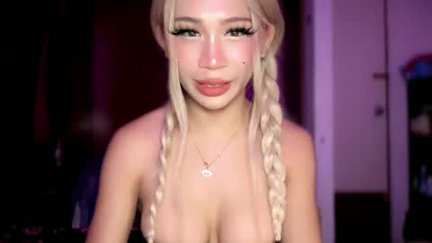 GODDESS PRECIOUS online show from 03.15.26