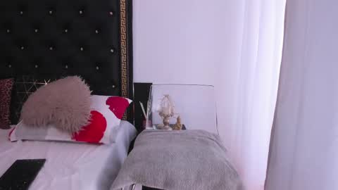 Ailyn online show from 02.27.25