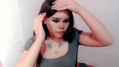 MAXXINE online show from 01.25.25