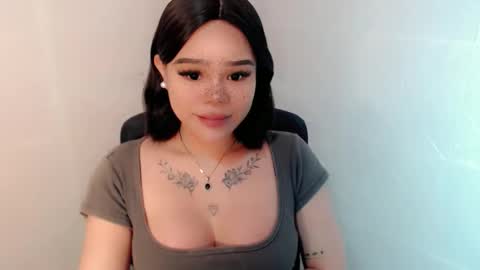 MAXXINE online show from 11.19.25