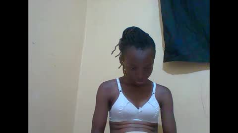 lynn online show from 02.05.26