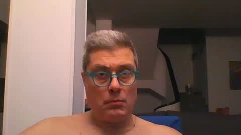 Snapshot of prendimisubito chatting on 02.15.26 prendimisubito online show from 02.15.26