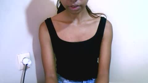 prettiethalia online show from 02.02.26