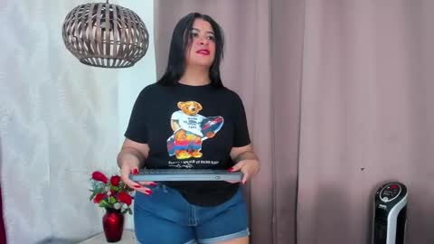 Carla  online show from 02.15.25