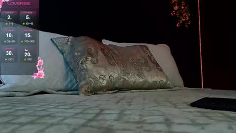 pretty_cristal22 online show from 02.06.26