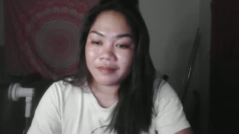 Snapshot of pretty_jewel05 chatting on 02.16.25 pretty_jewel05 online show from 02.16.25