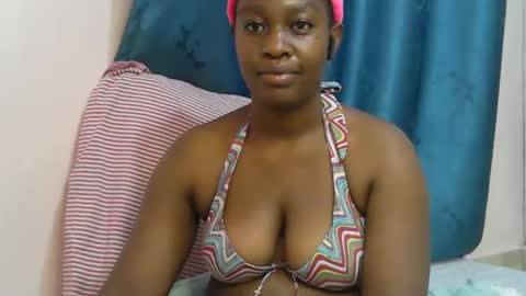 pretty_kylah online show from 09.29.25