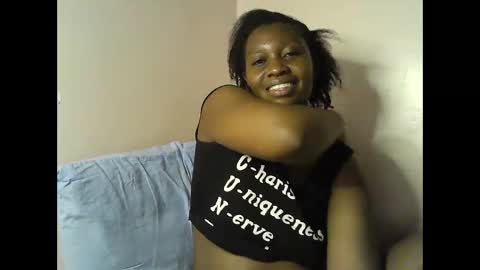 pretty_kylah online show from 11.22.25