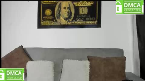 pretty lana online show from 10.23.25