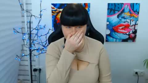 pretty_malika online show from 12.03.25